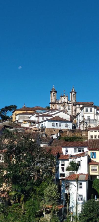 Varanda Hostel E Galeria De Arte Ouro Preto  Buitenkant foto