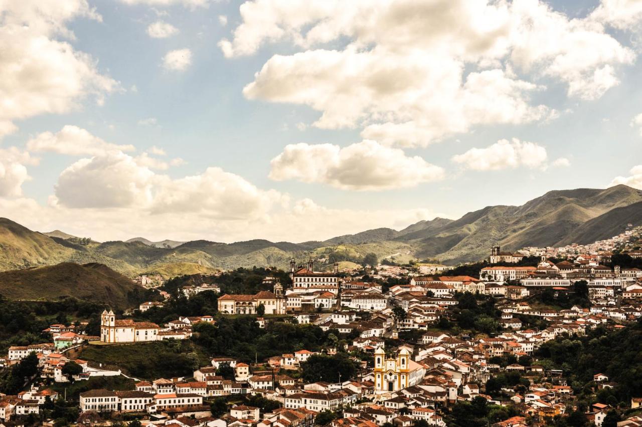 Varanda Hostel E Galeria De Arte Ouro Preto  Buitenkant foto