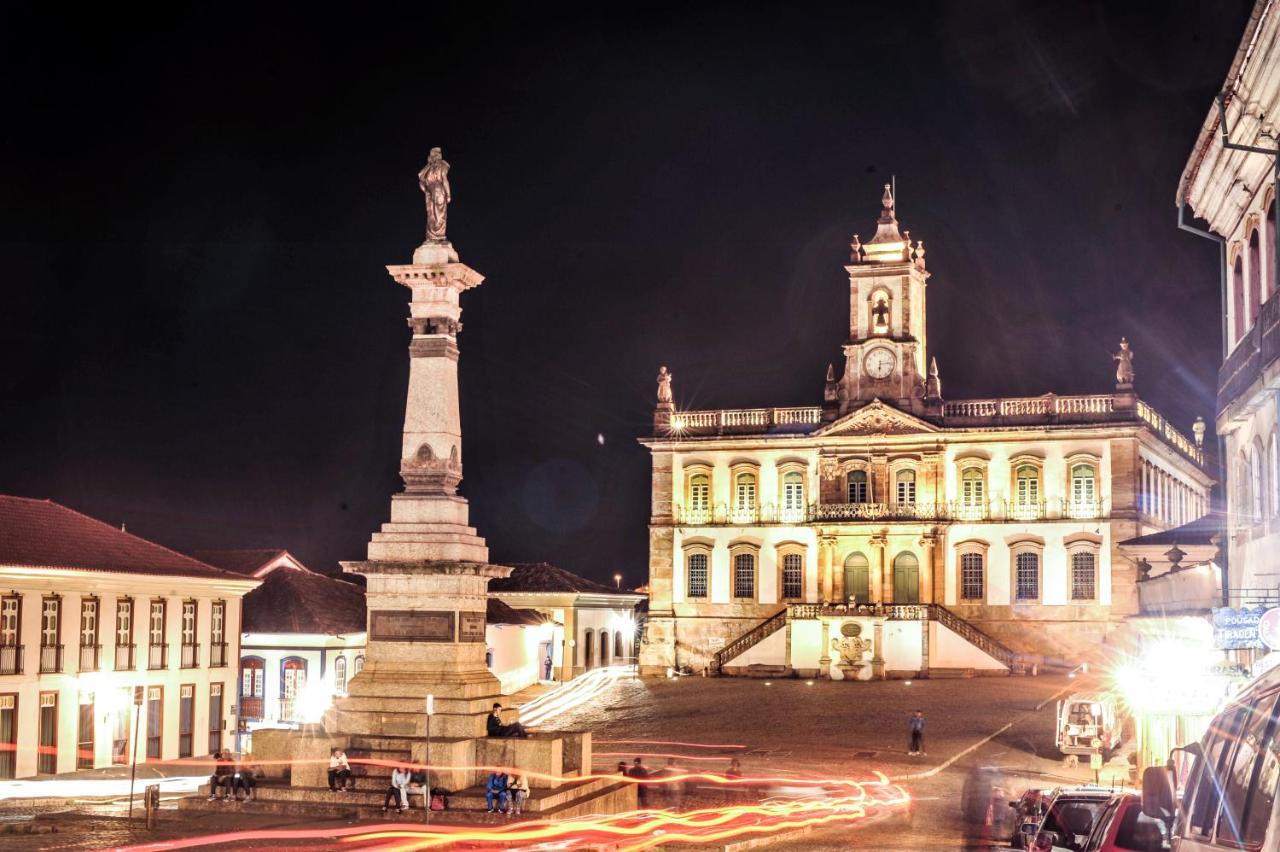 Varanda Hostel E Galeria De Arte Ouro Preto  Buitenkant foto