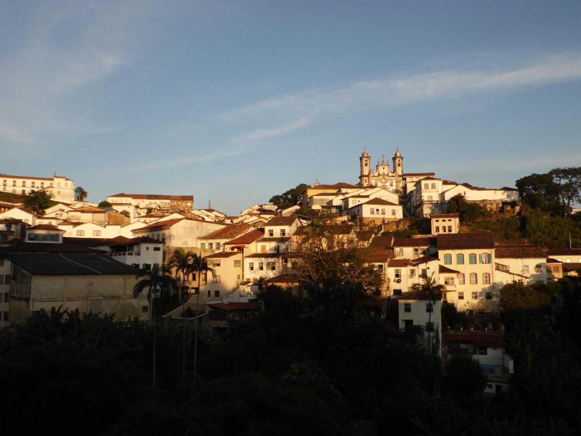 Varanda Hostel E Galeria De Arte Ouro Preto  Buitenkant foto