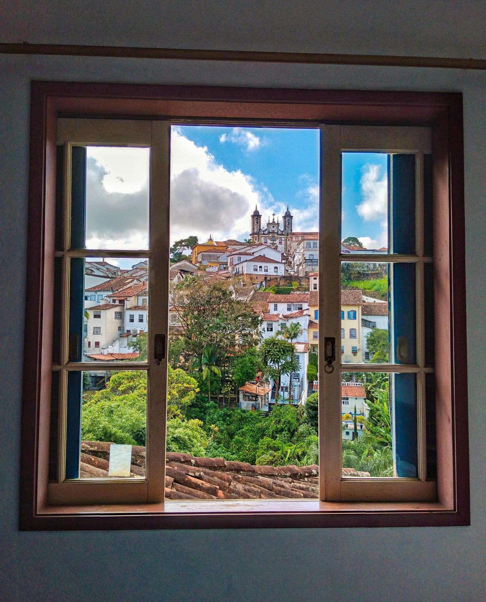 Varanda Hostel E Galeria De Arte Ouro Preto  Buitenkant foto